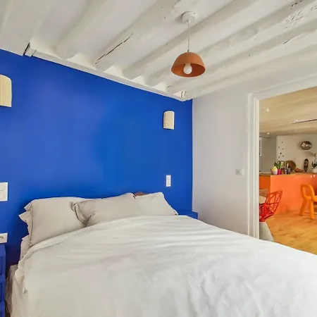 Charming Marais Flat Paris